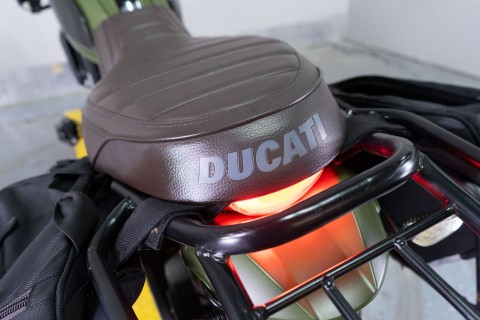 2016 Ducati Scrambler Urban Enduro in Sacramento, California - Photo 23