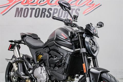 Front Right Zoomed In - Photo 14