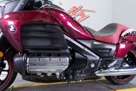 2014 Honda Gold Wing® Valkyrie® in Sacramento, California - Photo 13