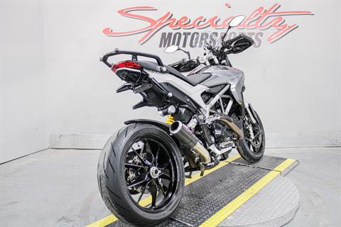 Rear Right Side Angle - Photo 5