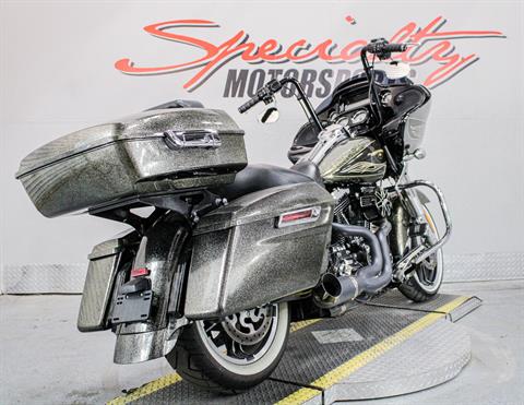 2016 Harley-Davidson Road Glide® Special in Sacramento, California - Photo 5