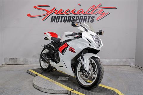 2017 Suzuki GSX-R600 in Sacramento, California - Photo 13