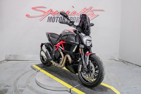 Front Right Side View - Photo 13