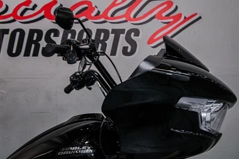 HAR652095 - 2024 - Harley-Davidson - Road Glide® Right Handle Bars - Photo 2
