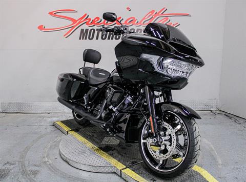 HAR652095 - 2024 - Harley-Davidson - Road Glide® Front Right Side View - Photo 13