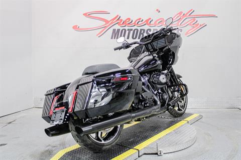 Rear Right Side Angle - Photo 5