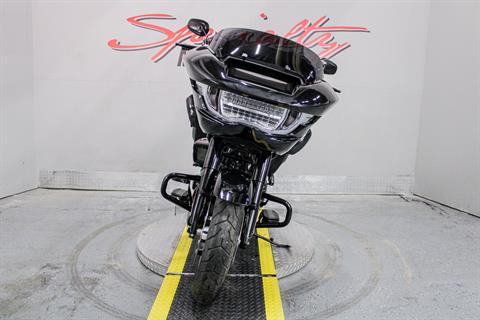 Front View - Photo 12