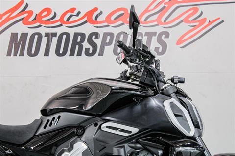 2023 Ducati Diavel V4 in Sacramento, California - Photo 2