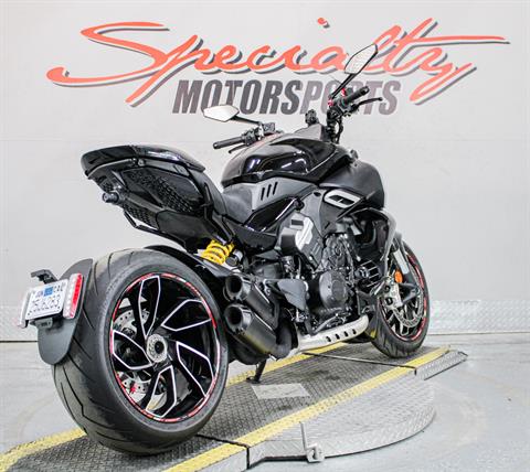 2023 Ducati Diavel V4 in Sacramento, California - Photo 5