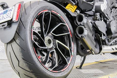 2023 Ducati Diavel V4 in Sacramento, California - Photo 6