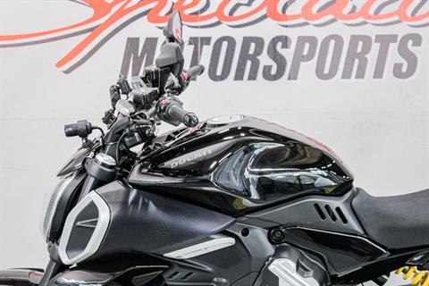 2023 Ducati Diavel V4 in Sacramento, California - Photo 10