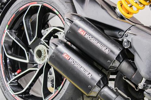 2023 Ducati Diavel V4 in Sacramento, California - Photo 17