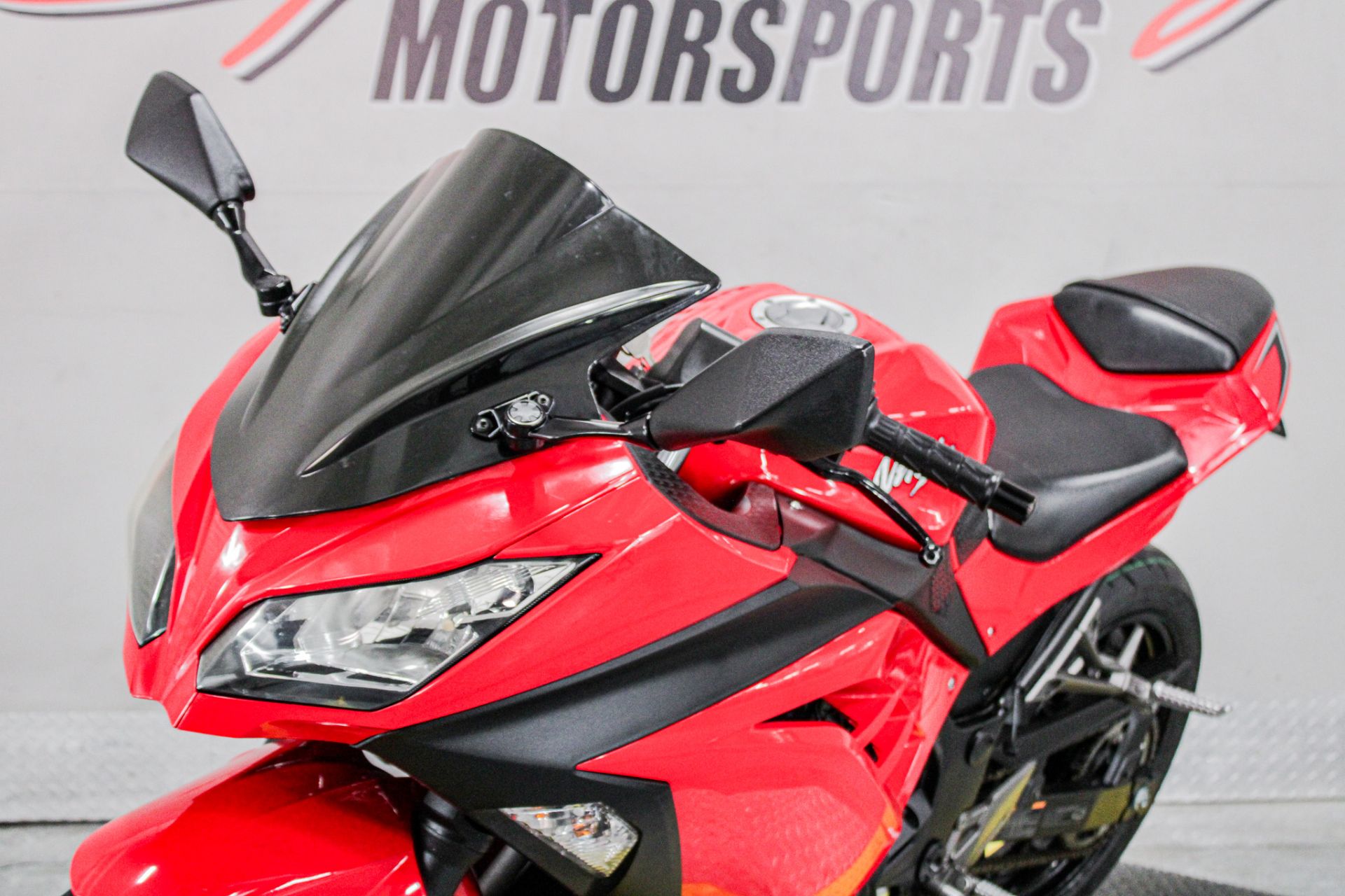 Front Left Zoomed In - Photo 11