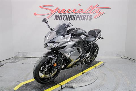 Front Left Side View - Photo 10