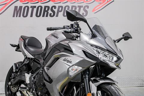 Front Right Zoomed In - Photo 14