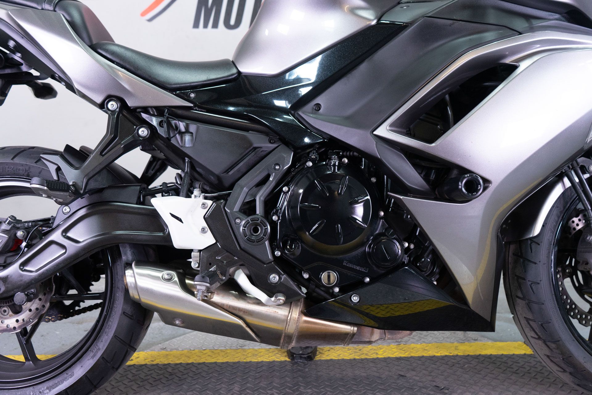 2021 Kawasaki Ninja 650 ABS in Sacramento, California - Photo 10