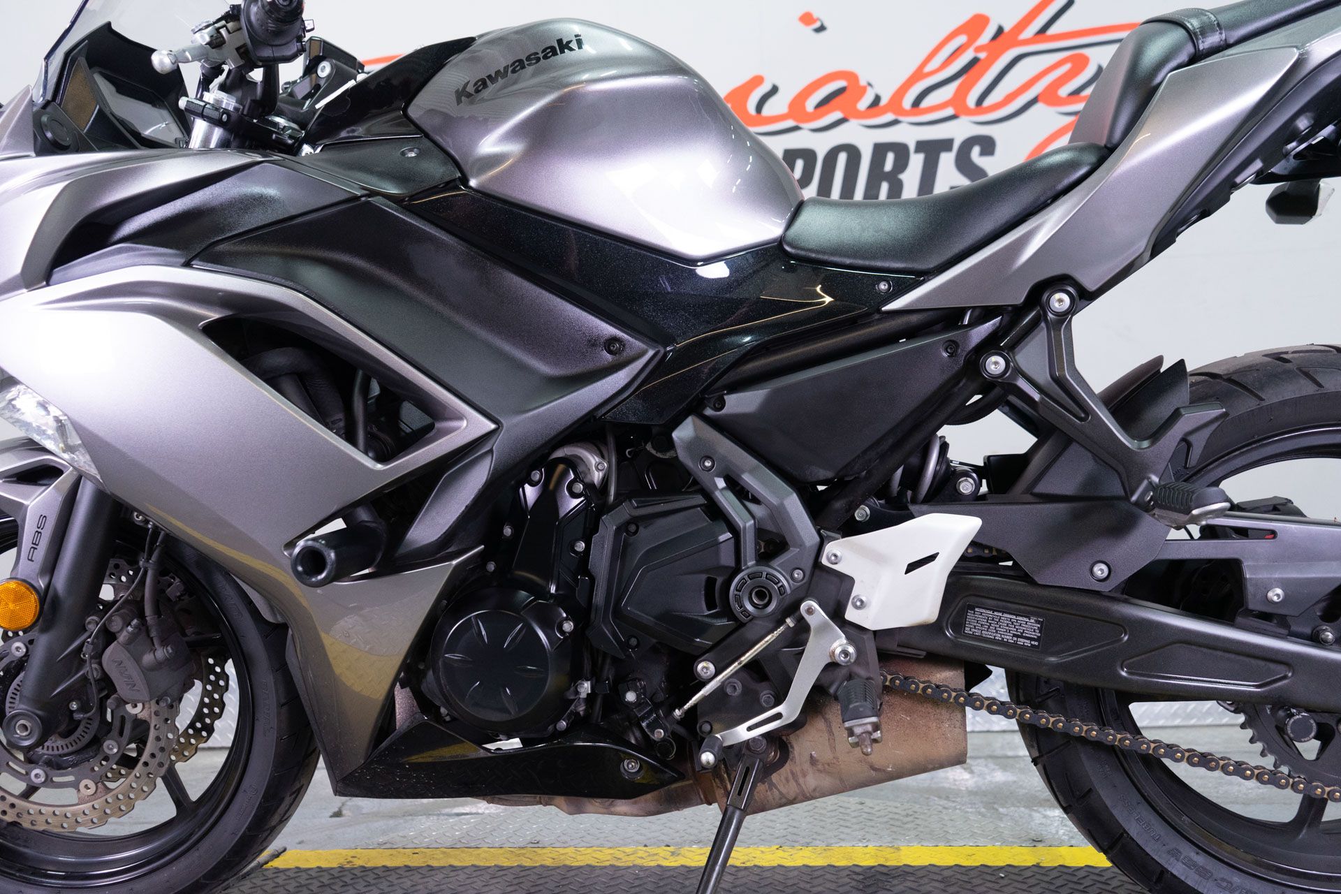 2021 Kawasaki Ninja 650 ABS in Sacramento, California - Photo 13