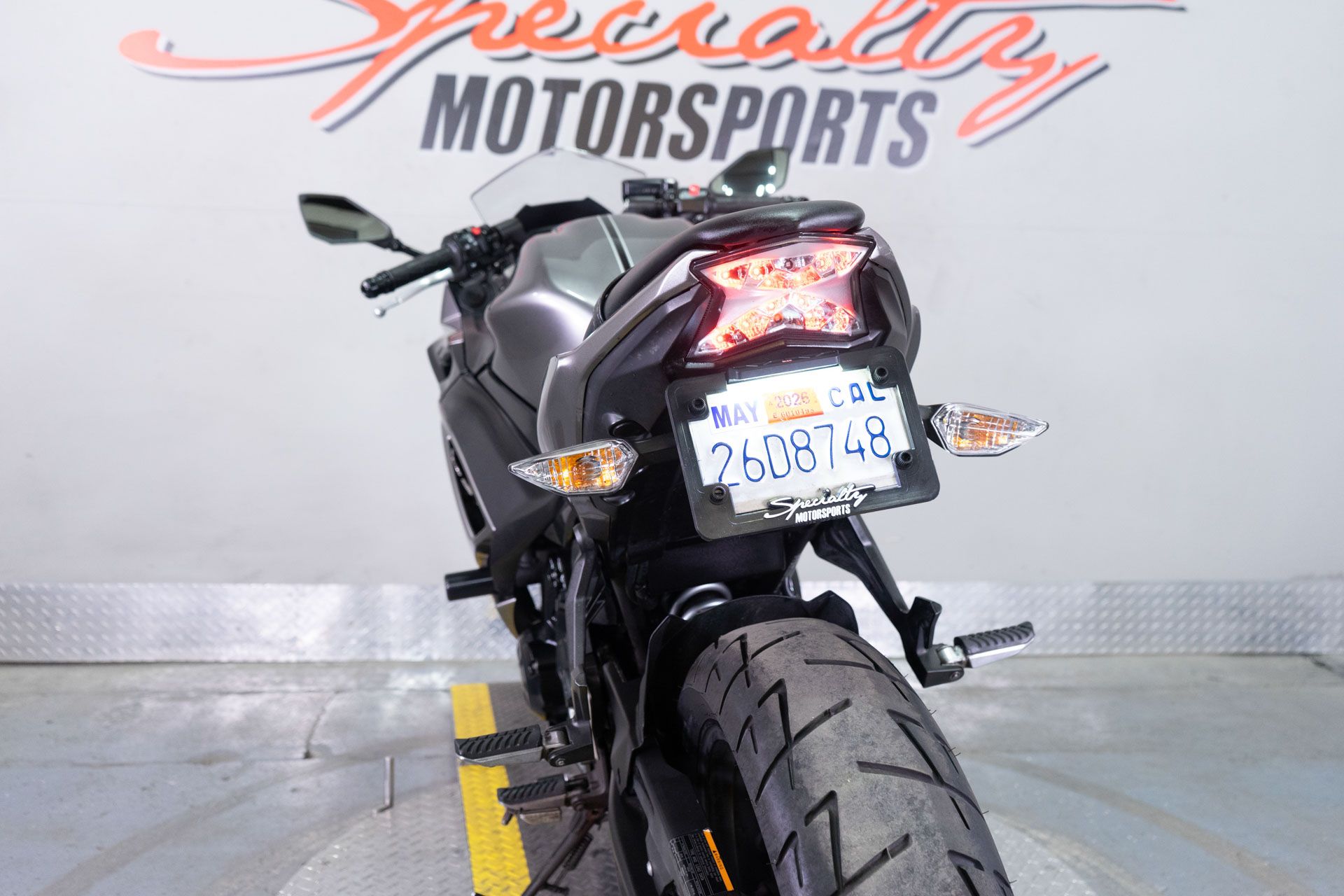 2021 Kawasaki Ninja 650 ABS in Sacramento, California - Photo 17