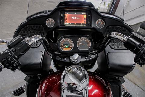2017 Harley-Davidson Road Glide® Ultra in Sacramento, California - Photo 11