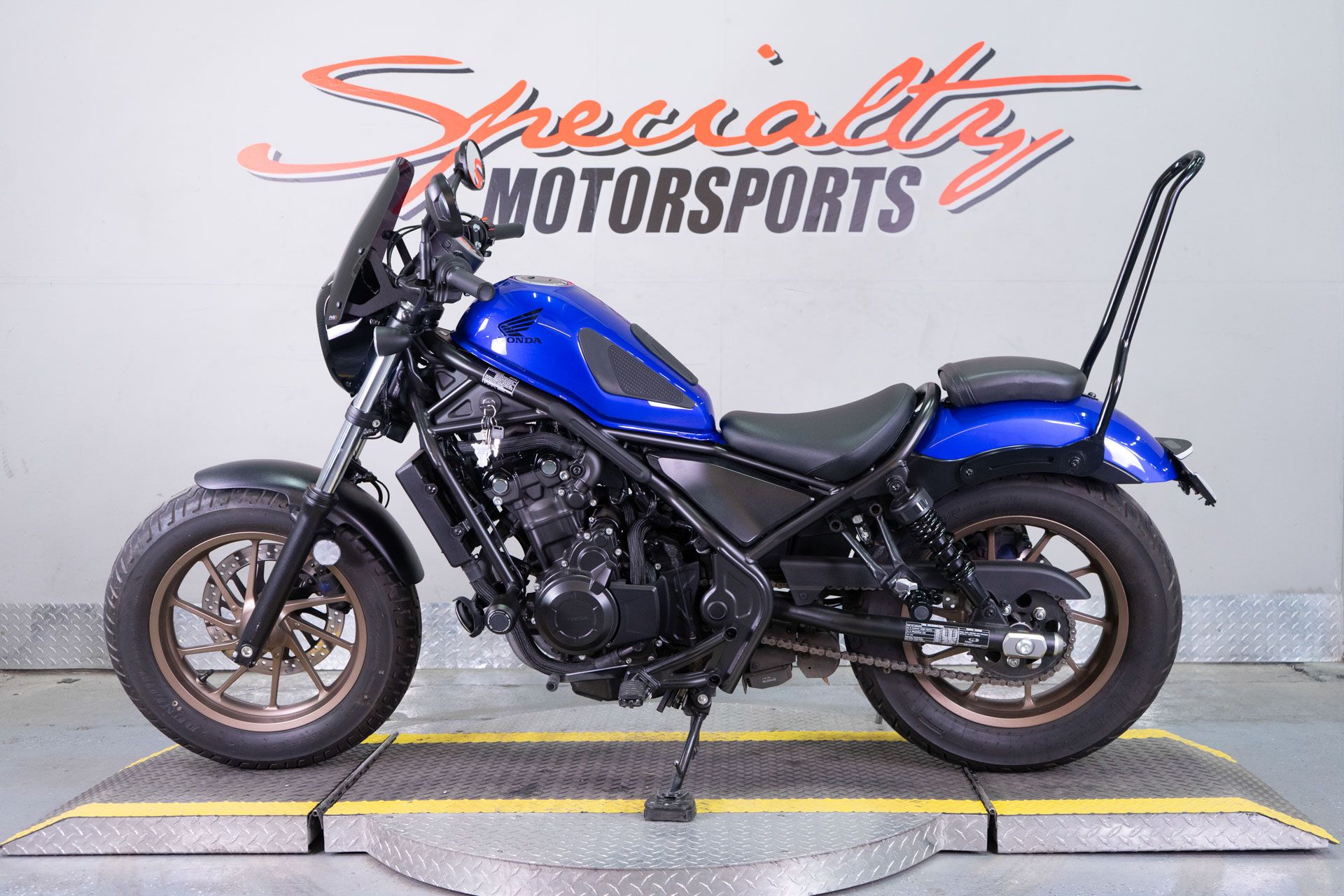 2023 Honda Rebel 500 ABS in Sacramento, California - Photo 4