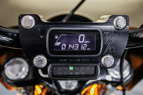HAR027138 - 2018 - Harley-Davidson - Street Bob® 107 Odometer - Photo 18