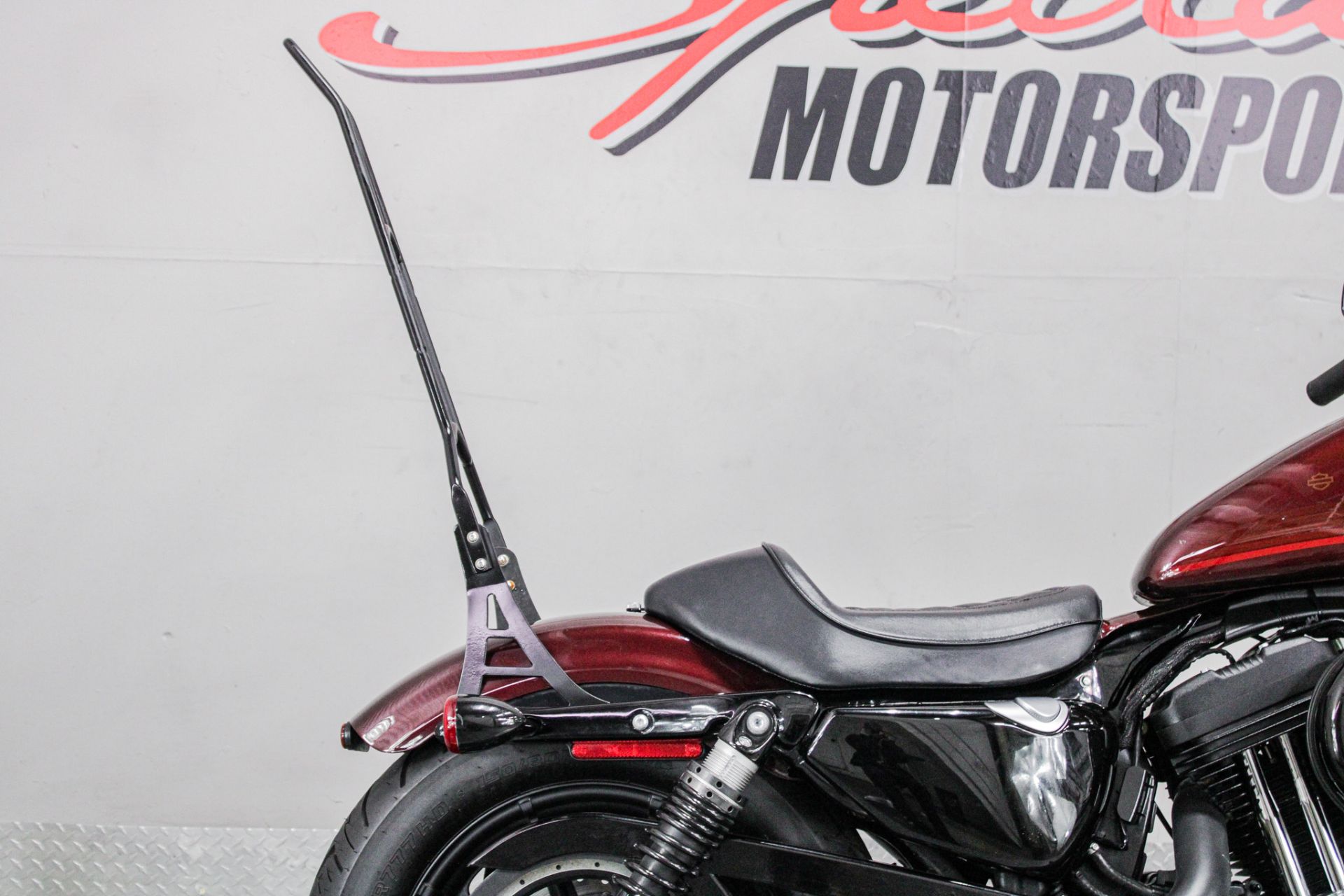 Rear Right Side Angle - Photo 4