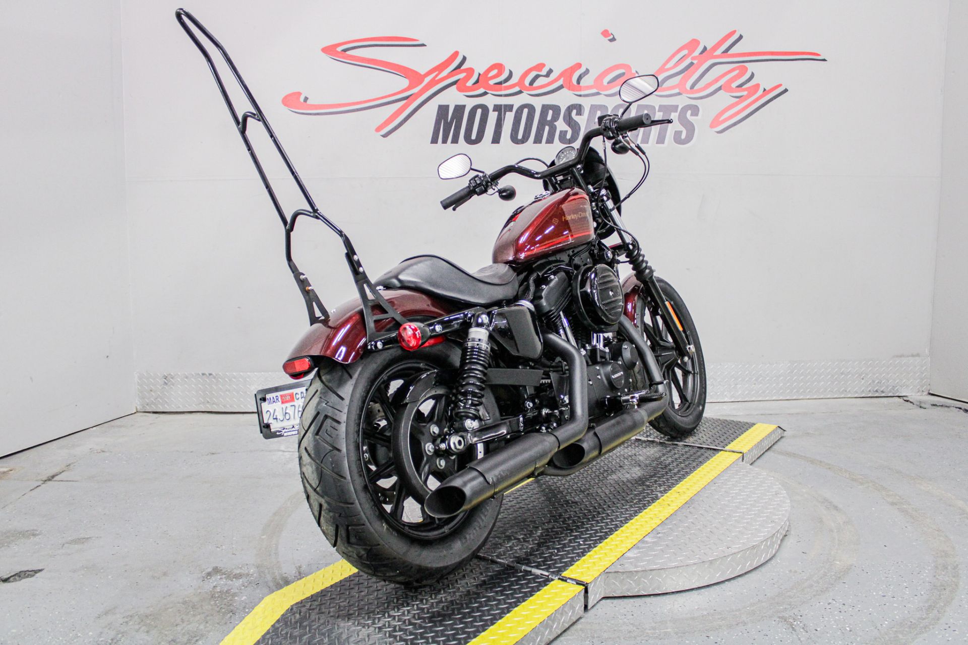 Rear Right Side Angle - Photo 6