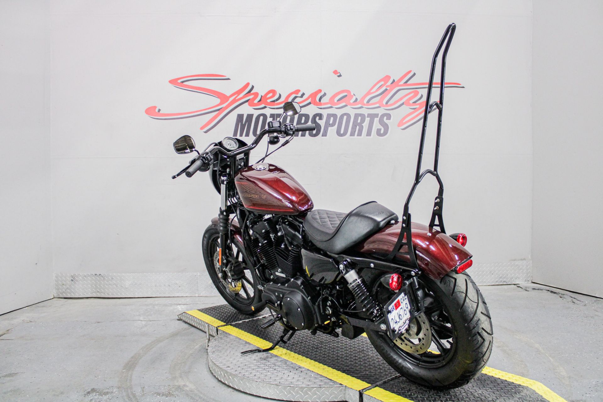 Rear Left Side Angle - Photo 8