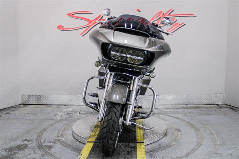 2019 Harley-Davidson Road Glide® in Sacramento, California - Photo 12