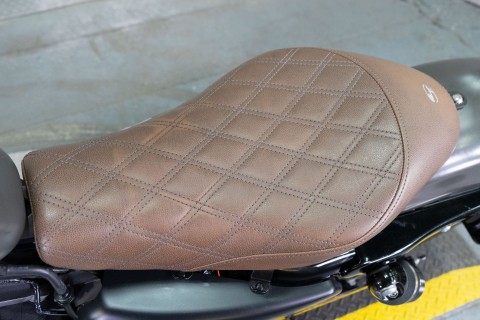 2018 Harley-Davidson Iron 883™ in Sacramento, California - Photo 17