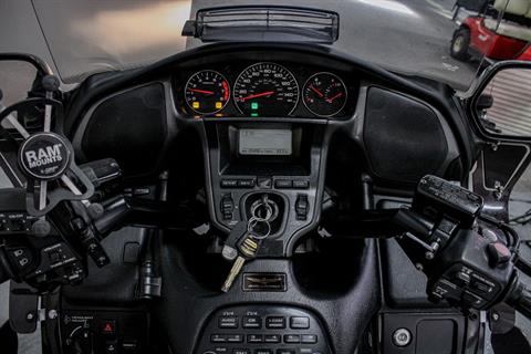 2010 Honda Gold Wing® Audio Comfort in Sacramento, California - Photo 17