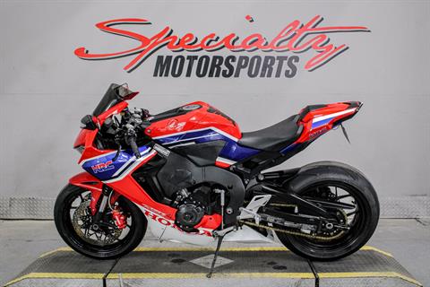 2017 Honda CBR1000RR in Sacramento, California - Photo 8