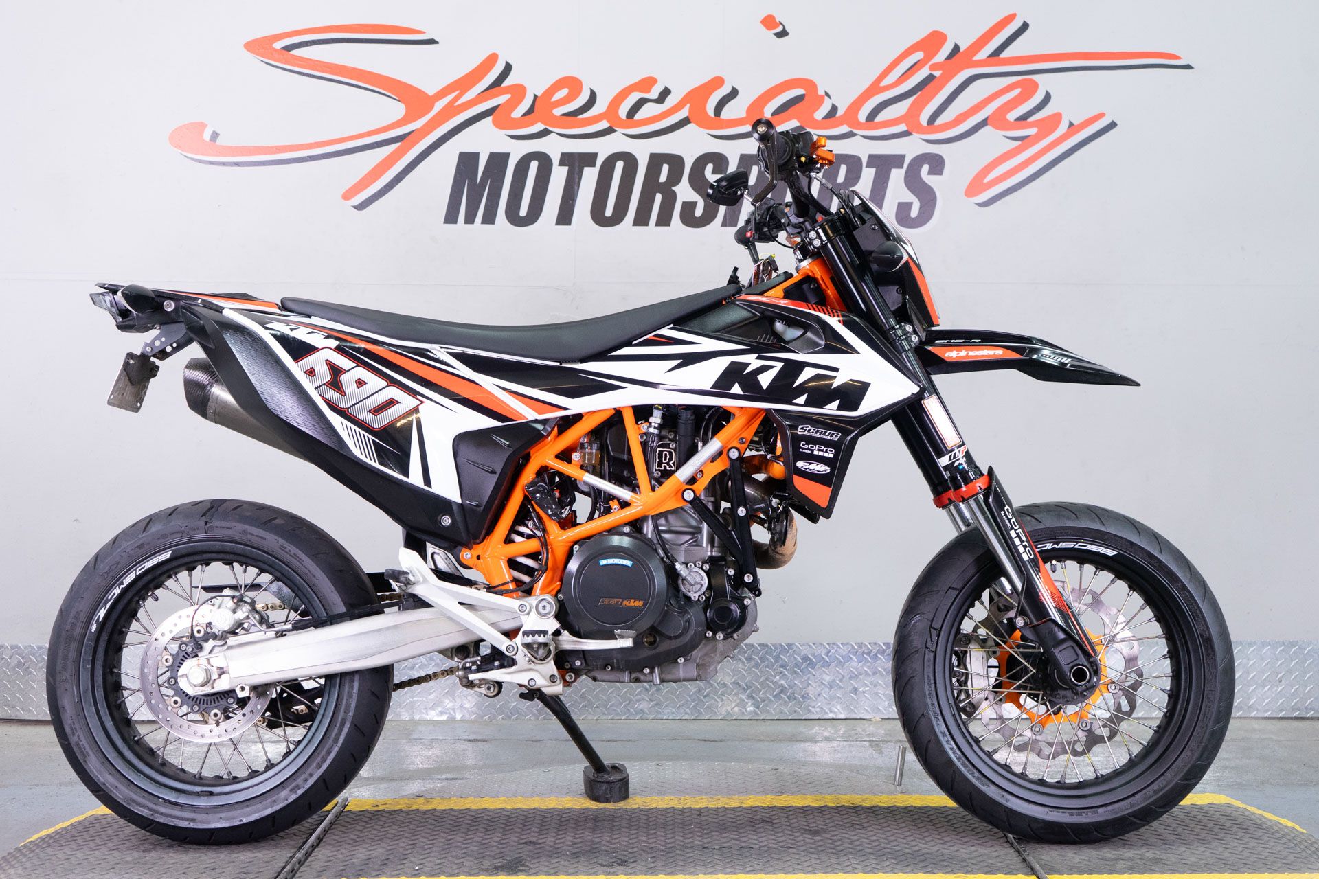 2020 KTM 690 SMC R in Sacramento, California - Photo 1