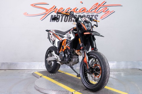 2020 KTM 690 SMC R in Sacramento, California - Photo 2