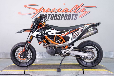 2020 KTM 690 SMC R in Sacramento, California - Photo 4