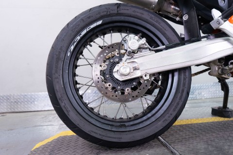 2020 KTM 690 SMC R in Sacramento, California - Photo 8