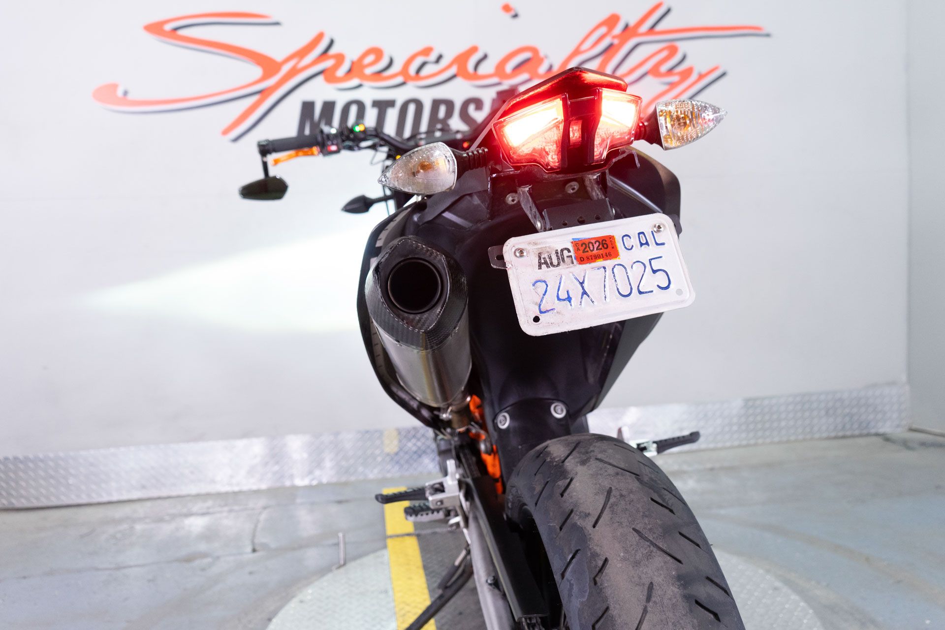 2020 KTM 690 SMC R in Sacramento, California - Photo 17