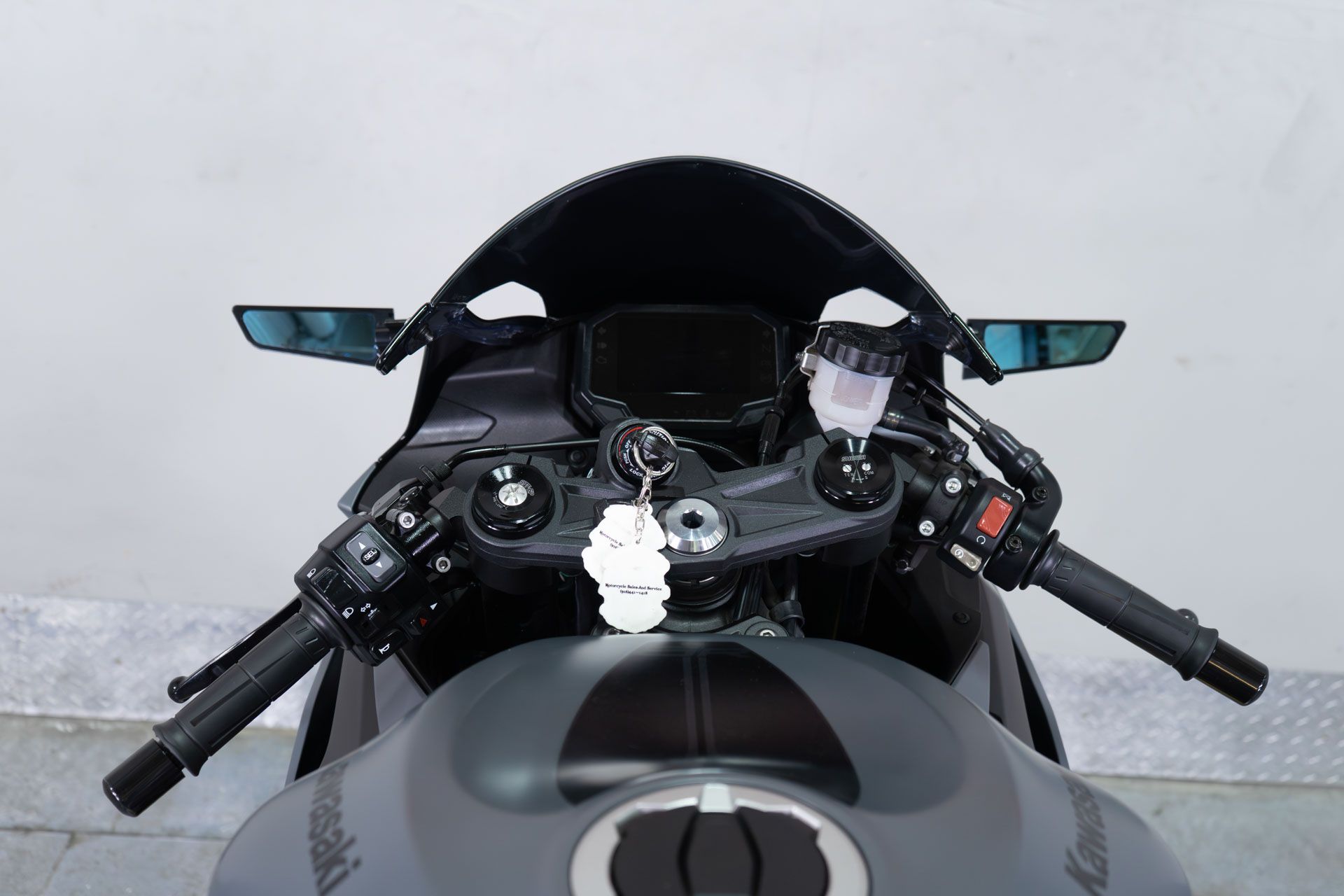 2025 Kawasaki Ninja ZX-6R KRT Edition ABS in Sacramento, California - Photo 17