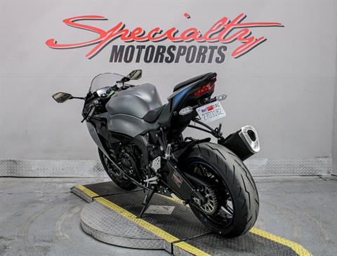 RK-5771　Karinn Used 2025 Kawasaki Ninja ZX-6R KRT Edition ABS | Motorcycles