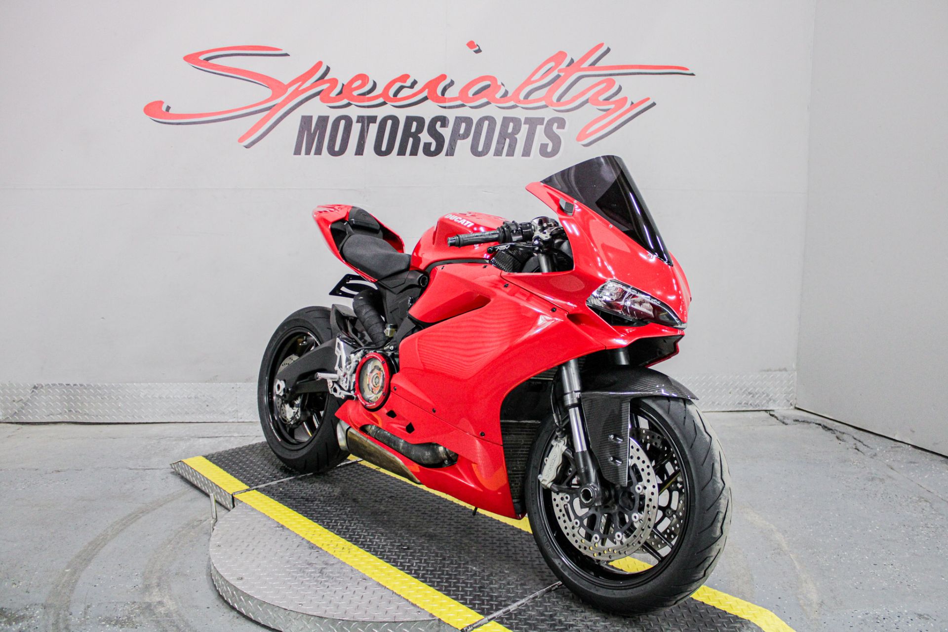 Front Right Side View - Photo 13