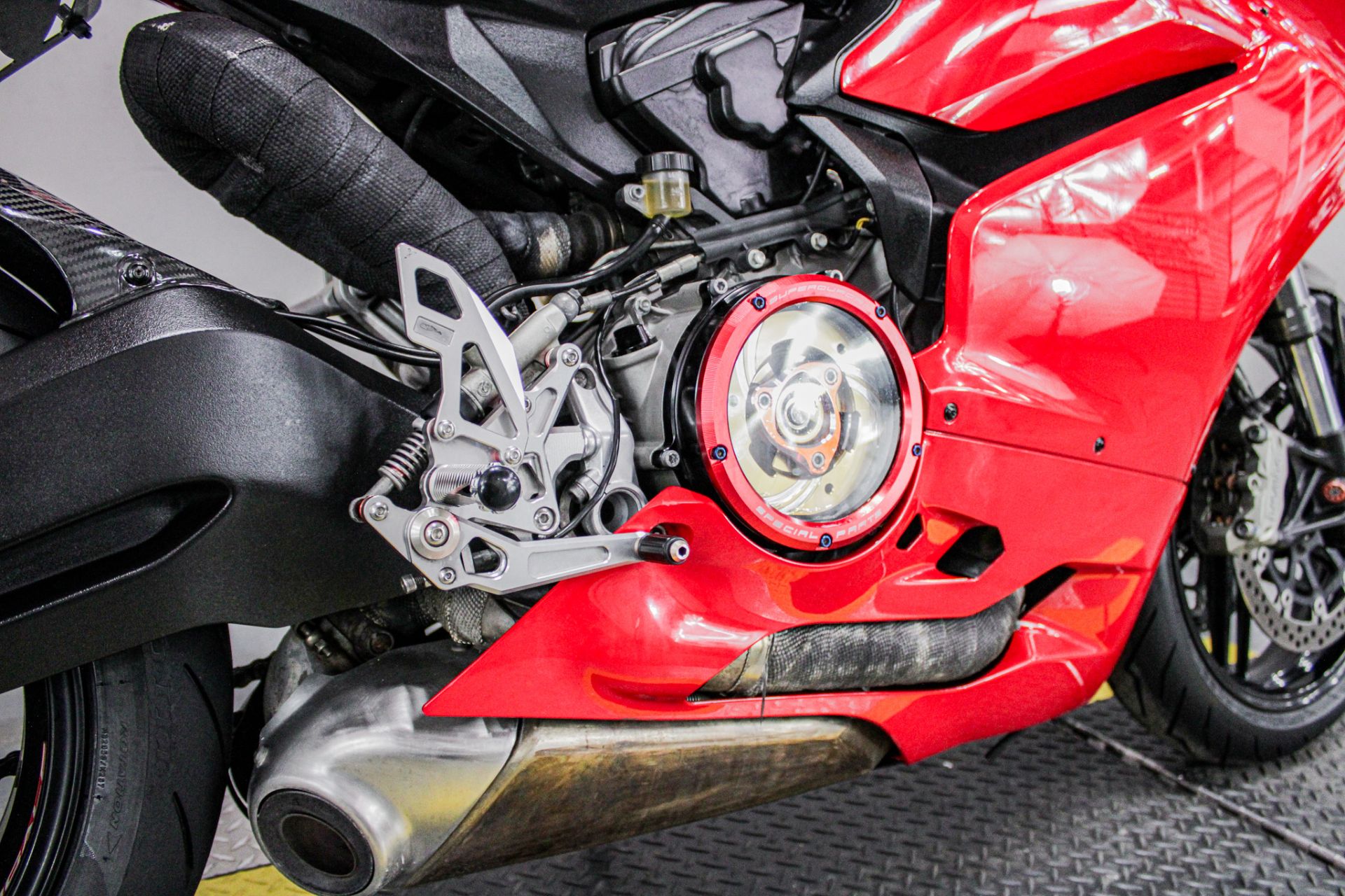 Modified Exhaust - Photo 16