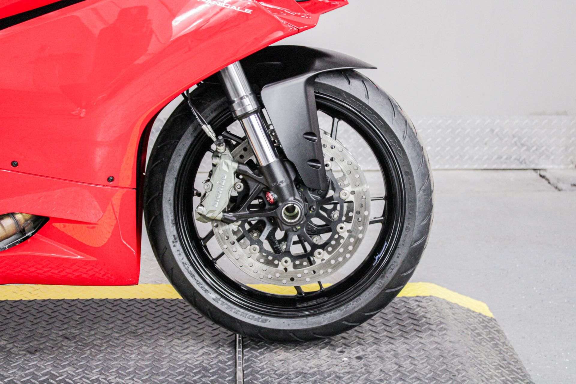 Front Tire - Photo 3