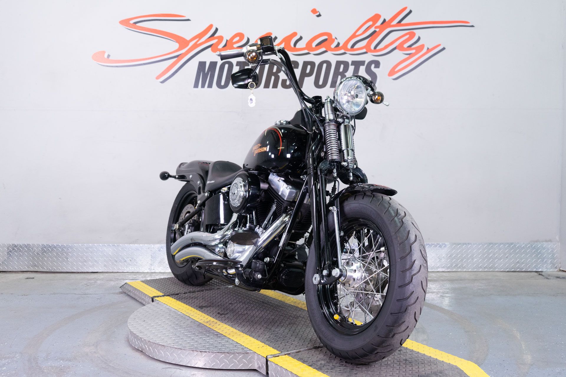 2008 Harley-Davidson Softail® Cross Bones™ in Sacramento, California - Photo 2
