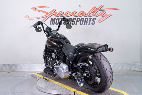 2008 Harley-Davidson Softail® Cross Bones™ in Sacramento, California - Photo 5