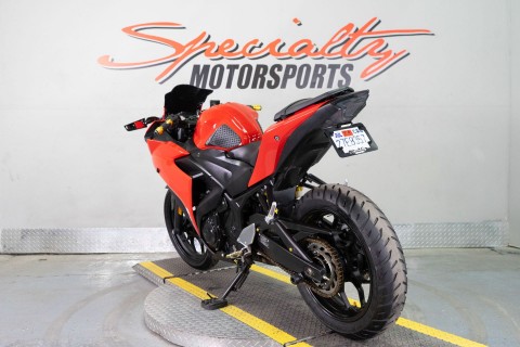 2017 Yamaha YZF-R3 in Sacramento, California - Photo 5