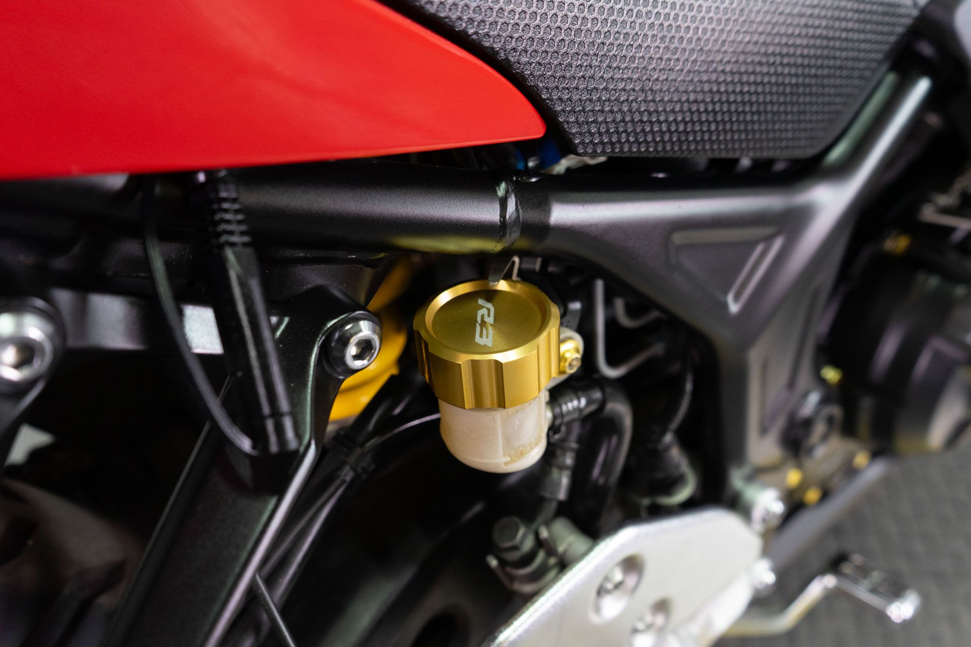 2017 Yamaha YZF-R3 in Sacramento, California - Photo 11