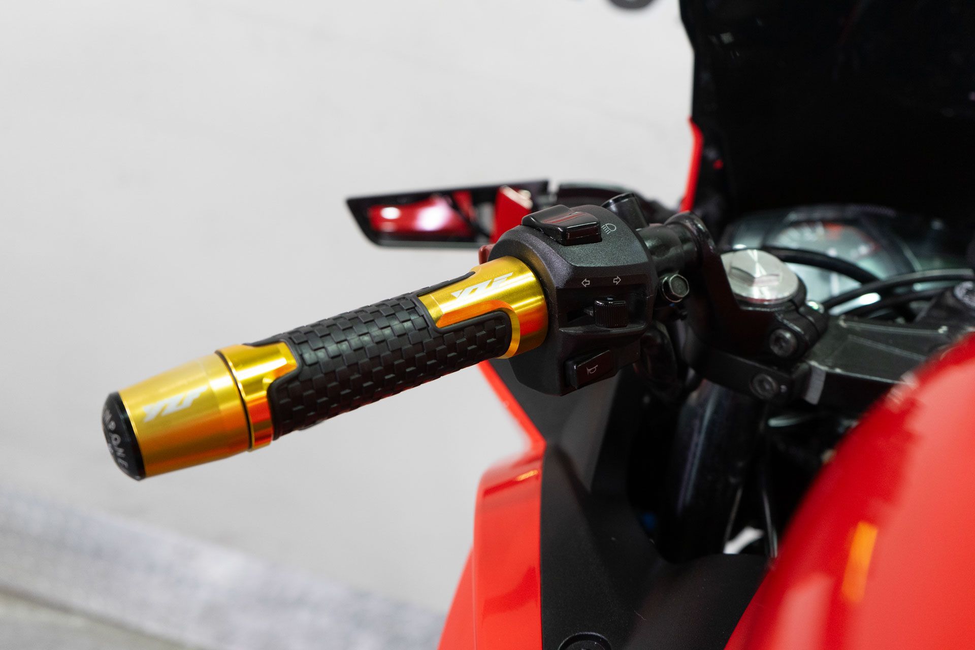 2017 Yamaha YZF-R3 in Sacramento, California - Photo 16