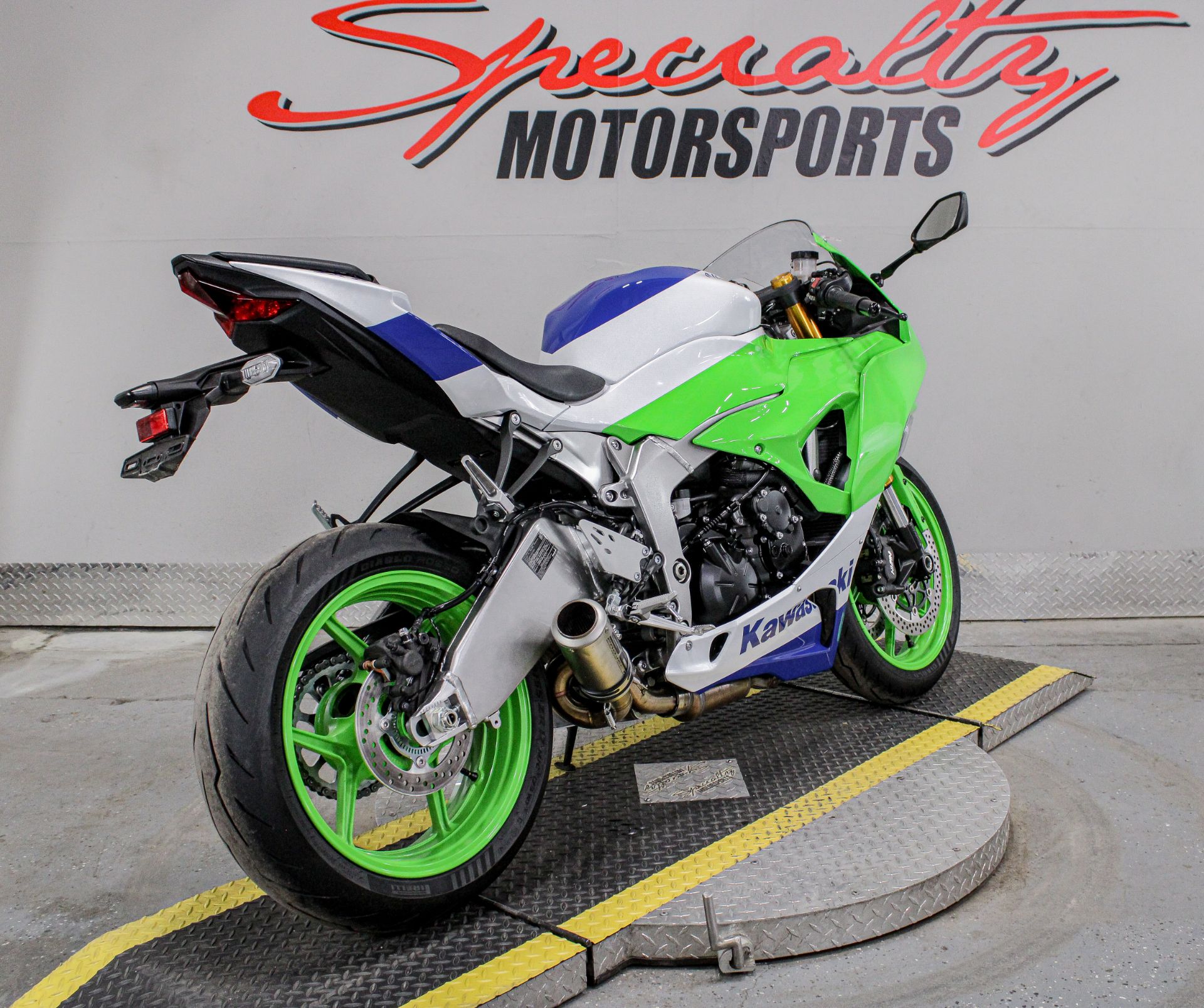 Used 2024 Kawasaki Ninja ZX-6R ABS KRT Edition | Motorcycles