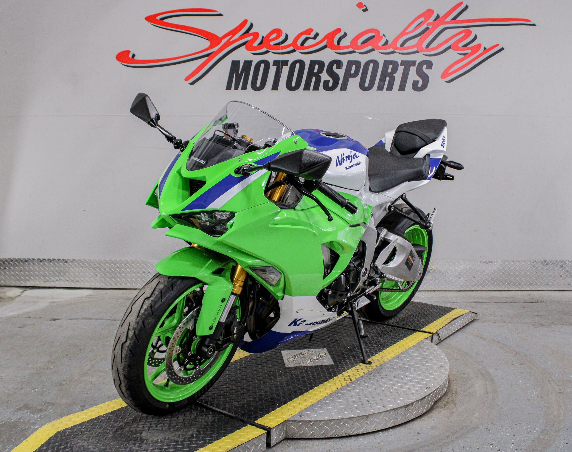 Used 2024 Kawasaki Ninja ZX-6R ABS KRT Edition | Motorcycles