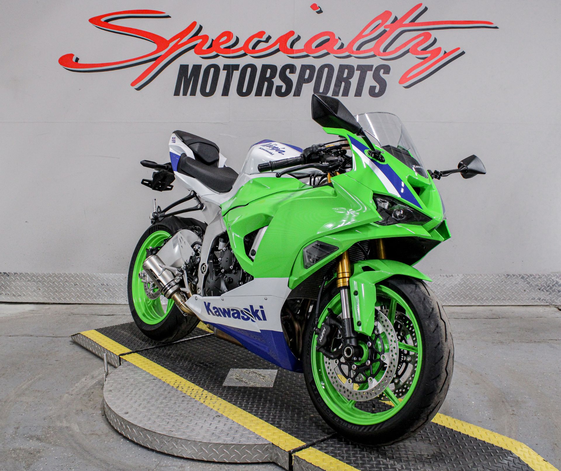 Used 2024 Kawasaki Ninja ZX-6R ABS KRT Edition | Motorcycles